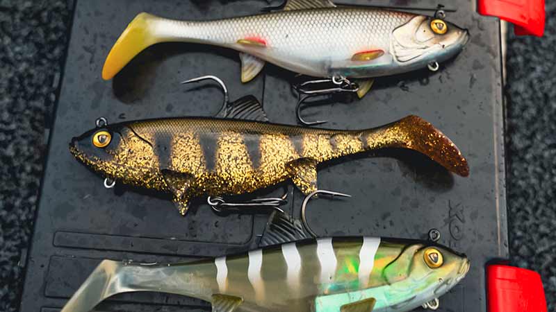 Как выбрать цвет воблера в зависимости от условий ловли