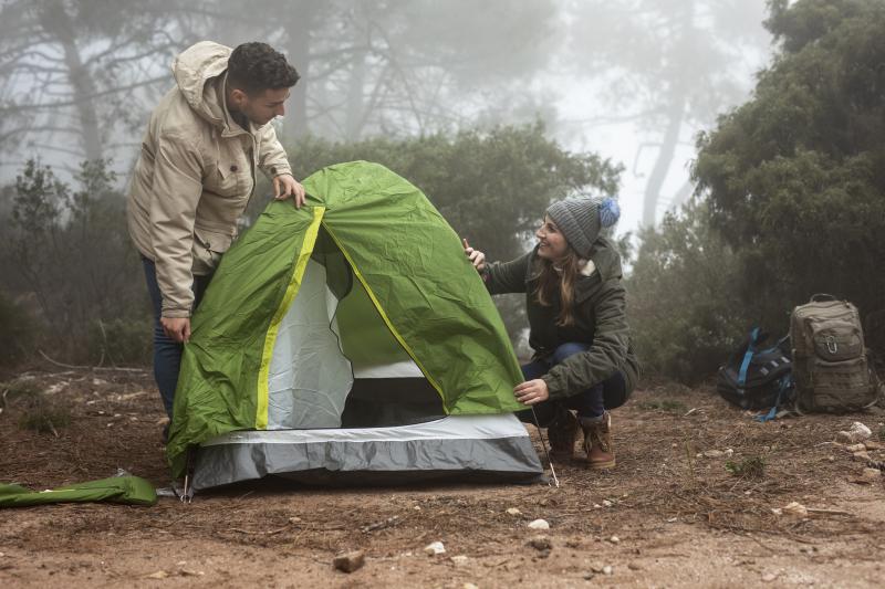 Как продлить срок службы туристической палатки: уход и хранение