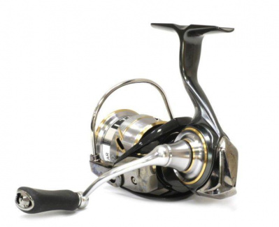 Катушка Daiwa Luvias FC 20 LT 2500S