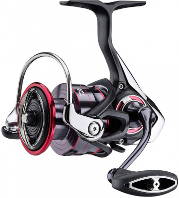 Катушка Daiwa 17 Fuego LT 2500D