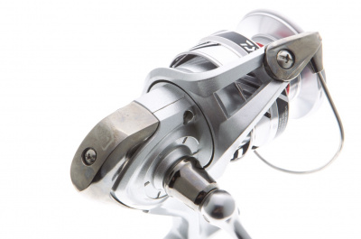 Катушка Daiwa Crossfire 20 LT 1000