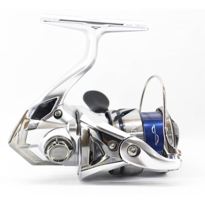 Катушка Shimano 23 Stradic C2500SHG