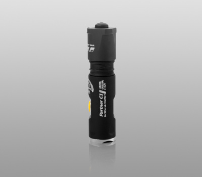 Тактический фонарь Armytek Partner C1 Pro (тёплый свет)