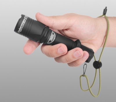 Тактический фонарь Armytek Dobermann Pro